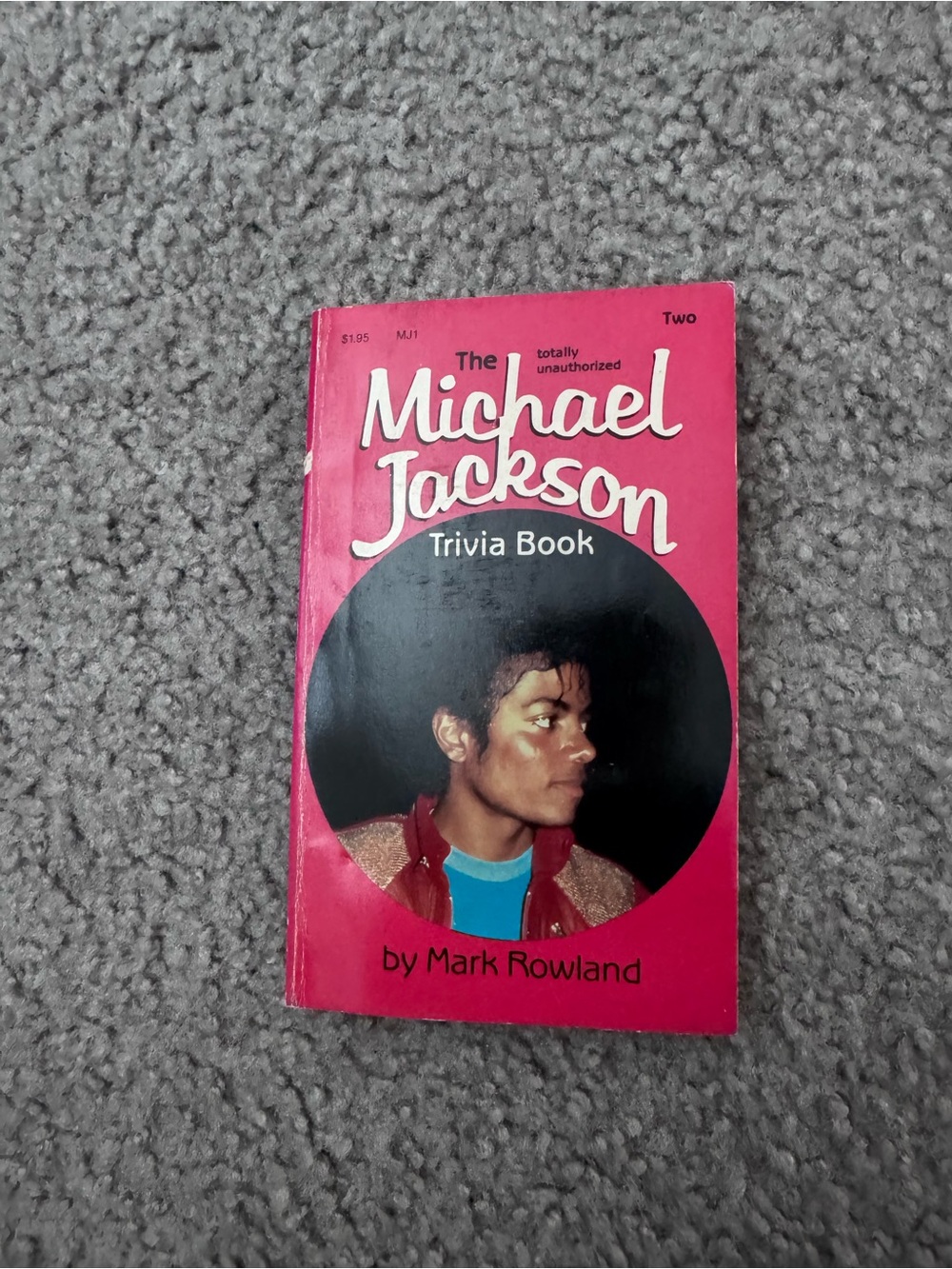 Michael Jackson Trivia book - printed October 1984